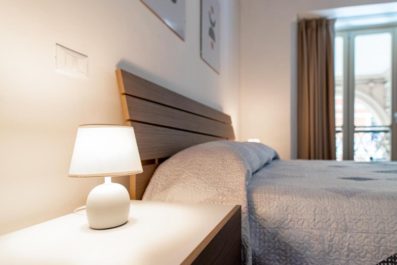 Royal Apartment Turin Extérieur photo